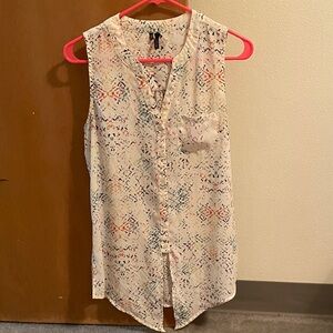Maurices Multicolor Sleeveless Blouse